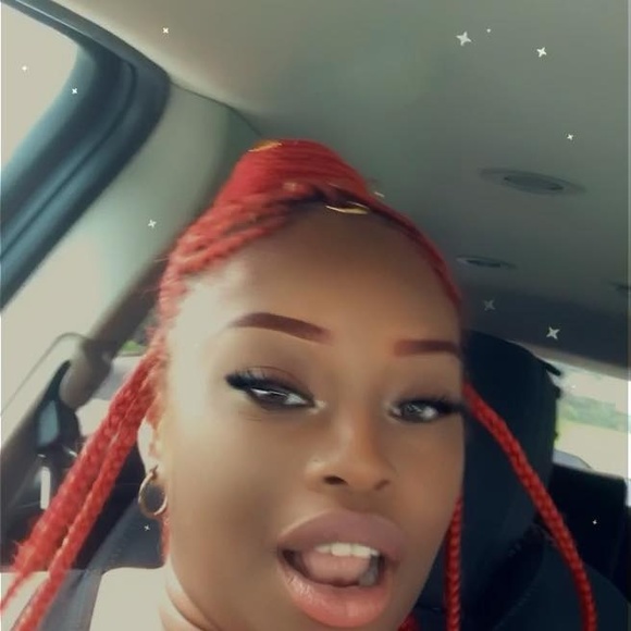 aprilwsexyred